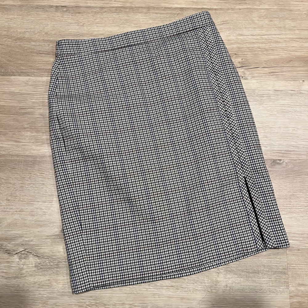 Ann Taylor Plaid Mini Skirt Tan, Black, Purple - 2 Petite